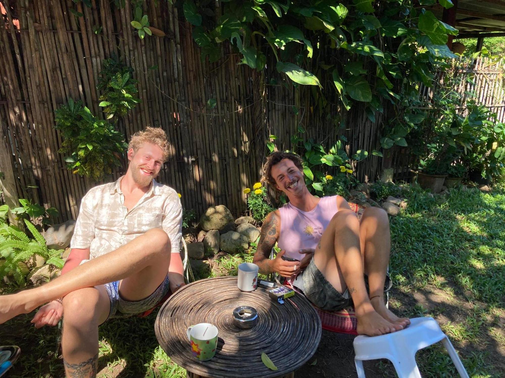 Easy House Hostel Пай Екстериор снимка